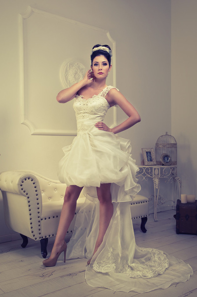 bella sposa in abito bianco - Foto, immagini