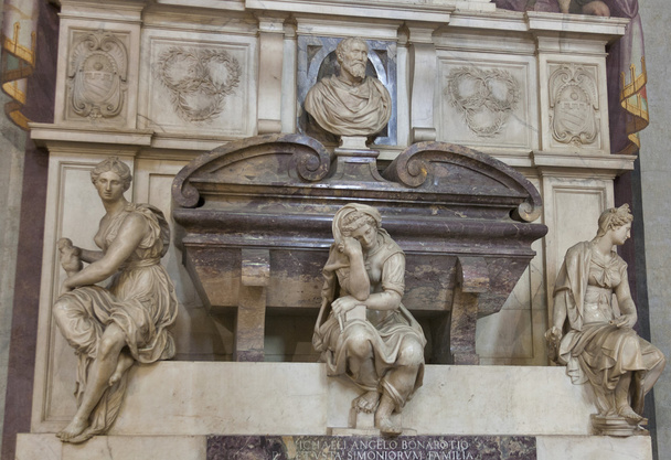 τάφος του Μιχαήλ Αγγέλου στην Βασιλική di santa croce, Φλωρεντία - Φωτογραφία, εικόνα