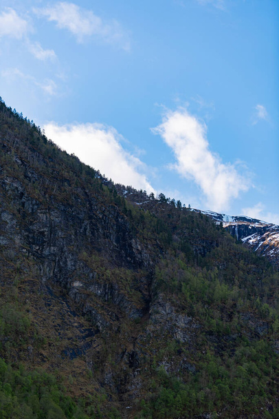 Skjolden - Νορβηγία - 16 Μαΐου - 2023 - Όρος - Φωτογραφία, εικόνα