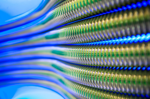 corrugação tubos de metal abstrato fundo azul
 - Foto, Imagem