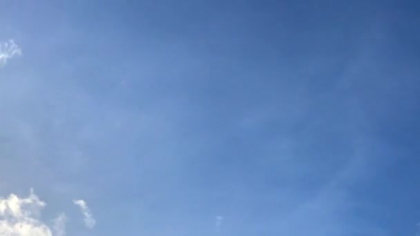 İngiltere üzerinde Güzel Bulutlar ve Gökyüzü - Video, Çekim