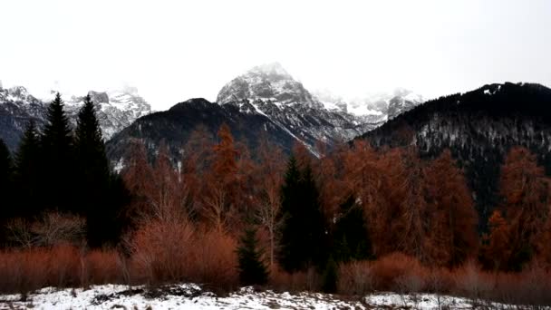Zimní krajina v italských Dolomitách - Záběry, video