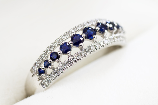 Diamond and Sapphire Engagement Ring - Fotó, kép