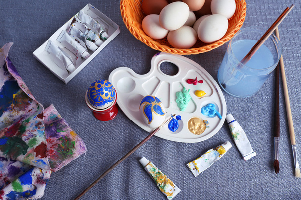 Painting Easter eggs - Фото, изображение