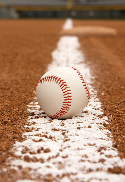 Baseball avec troisième base au-delà
 - Photo, image