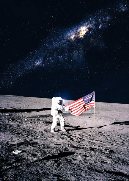 Astronaut on the moon - Foto, immagini