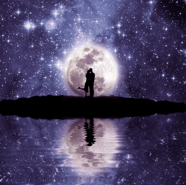 Os amantes na frente da lua
 - Foto, Imagem