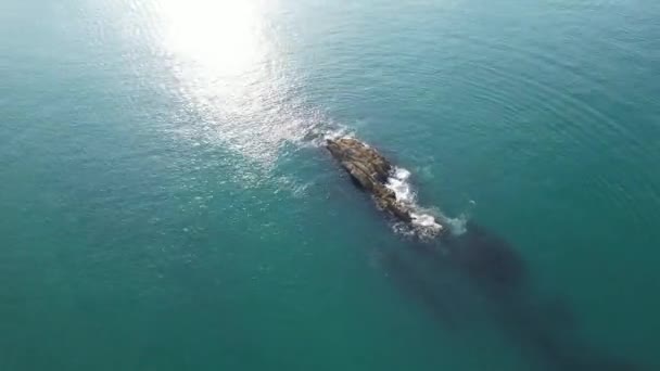 High Angle Time Lapse Footage of British Ocean of England Velká Británie, Beautiful Tourist Attraction Beach and Ocean Tour Footage Captured with Drone 's Camera on September 9th, 2023 - Záběry, video