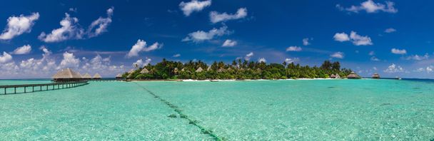 Vista panorámica de la isla de Maldivas
 - Foto, imagen