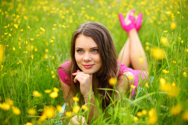 Woman on flower field - Fotografie, Obrázek