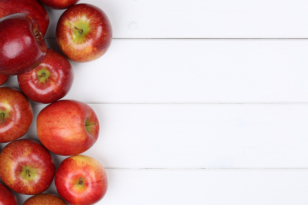 Red apple fruits background with copyspace - Zdjęcie, obraz