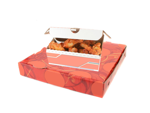 Caixa de entrega de pizza e asas de frango
 - Foto, Imagem