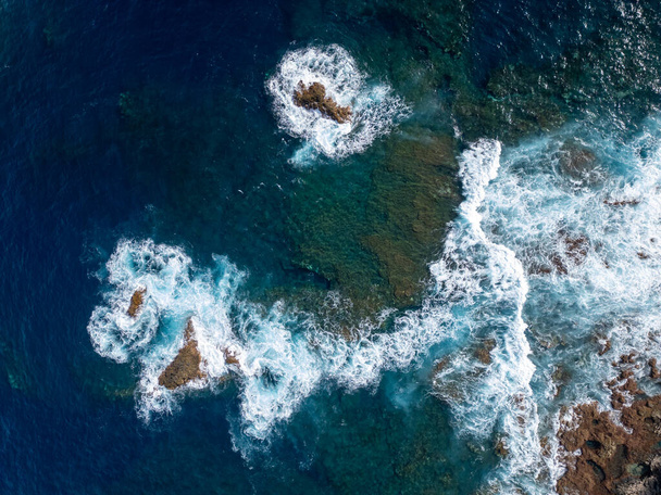a view of the ocean from above - Photo, Image
