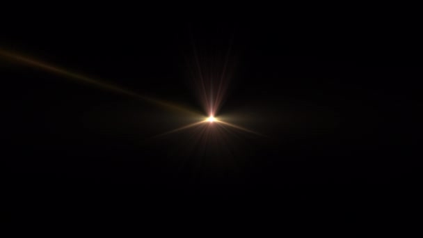 Loop centro cintilação brilho estrela de ouro raios luzes lente óptica chama brilhante animação arte no fundo preto abstracrt. Iluminação efeito de raios de lâmpada dinâmico imagens de vídeo brilhante.  - Filmagem, Vídeo