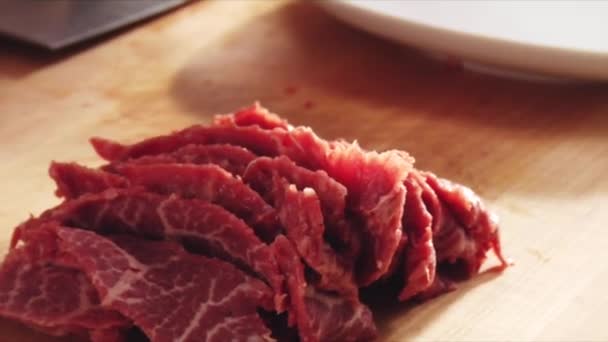 Segmenten van platte ijzer biefstuk - Video