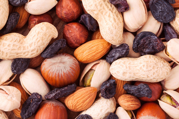 Pähkinäsekoitukset orgaaninen välipala, kuten manteli, hasselpähkinä ja pistaasipähkinät
 - Valokuva, kuva