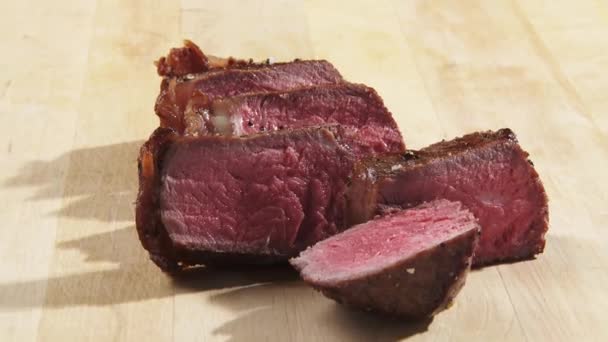 Szeletelt steak sült filé - Felvétel, videó