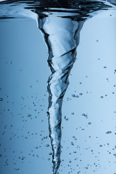 νερό στροβιλισμού - Φωτογραφία, εικόνα