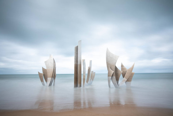Monument Les Braves Omaha Beach in Normandy, France - Foto, imagen