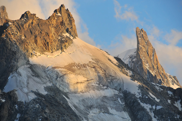 Dent du Geant (r) (giant's tand) - Foto, afbeelding