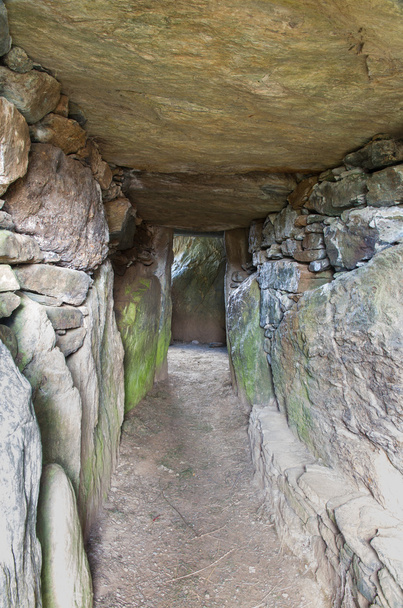 Bryn Celli Ddu prehistoric passage tomb. Interior. - Photo, Image