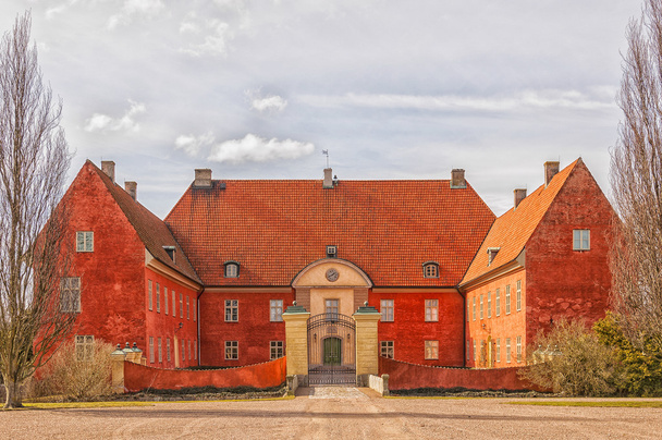 Facciata anteriore del castello di Krapperup
 - Foto, immagini