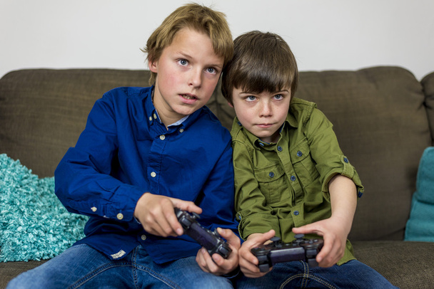 gaming brothers - Photo, Image
