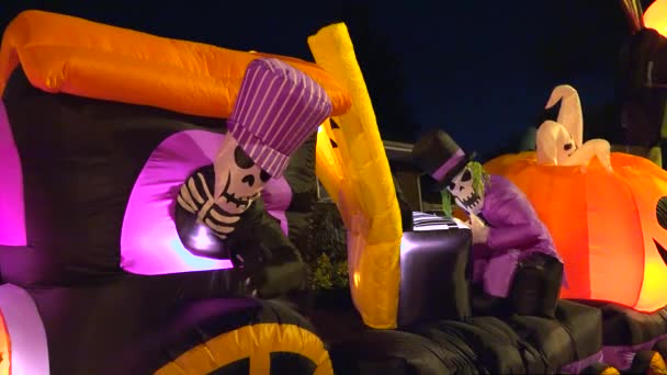 Decoraciones de calabaza y esqueleto de Halloween
 - Metraje, vídeo