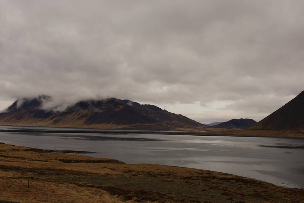 Bjarnarhafnarfjall on vuori Helgafellssveit Islannissa - Valokuva, kuva