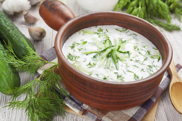 Summer soup with cucumbers, yogurt and fresh herbs - Valokuva, kuva