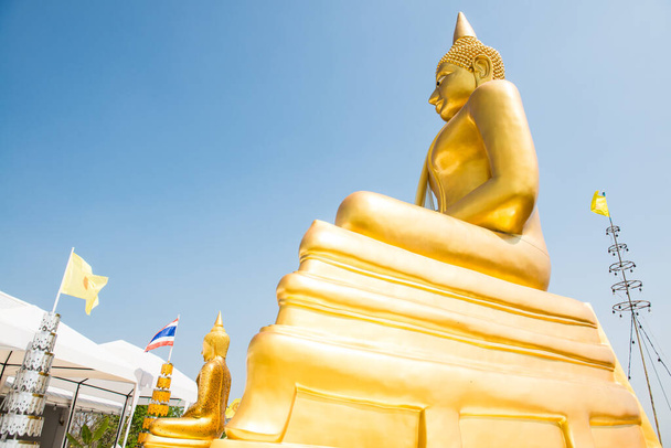 タイのカホディン寺院にあるルアンポ・ソトゥン像 - 写真・画像