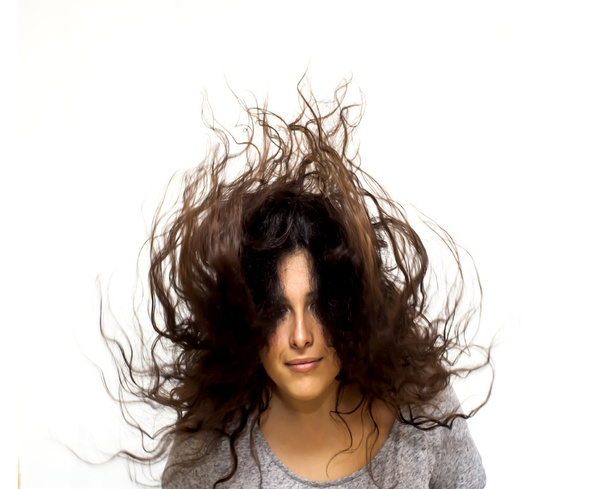 güzel bir kadın saçını sallama  - Fotoğraf, Görsel