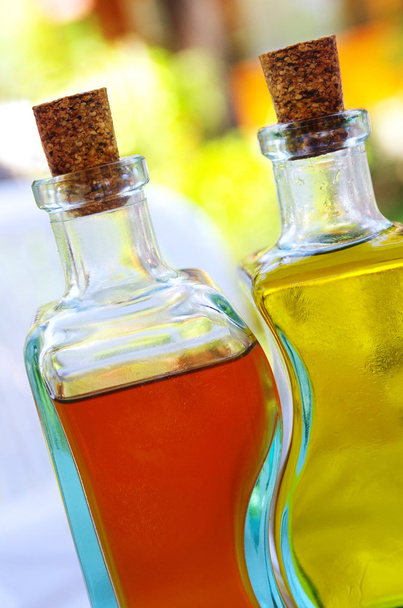 Olio d'oliva e aceto
 - Foto, immagini