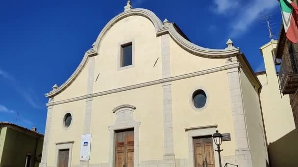 Castropignano, Molise, Olaszország 26 október 2023: Pillantás a falu a sikátorok a történelmi központ - Felvétel, videó