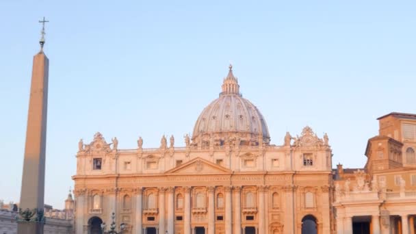 Basilica di San Pietro, Roma, Italia
 - Filmati, video