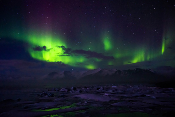 Aurora borealis - luce del nord
 - Foto, immagini