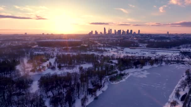 Ilmakuvia Varsovasta, Puolasta talvella - Materiaali, video