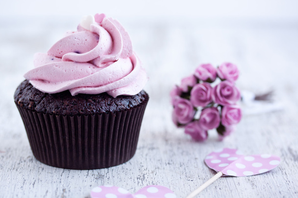 Pink chocolate cupcake - Φωτογραφία, εικόνα