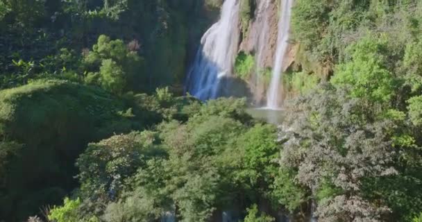 Aerial View The most beautiful waterfalls in Thailand.Thi Lo Su Waterfall The Largest Waterfall in ThailandThi Lo Su Waterfall stands tall as a hidden gem within Umphang Wildlife Sanctuary - Footage, Video