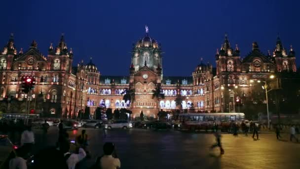 Nda Shivaji Terminus (Cst) eski bir UNESCO Dünya Miras Listesi ve merkez demiryolu Merkezi hizmet veren tarihi tren istasyonu Victoria Terminus Mumbai, Hindistan olduğunu. - Video, Çekim