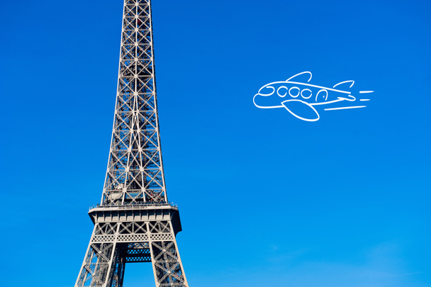 Πύργος του Άιφελ Παρίσι με αεροπλάνο σχέδιο - Φωτογραφία, εικόνα
