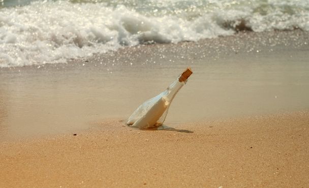 Letter in a bottle - Photo, Image