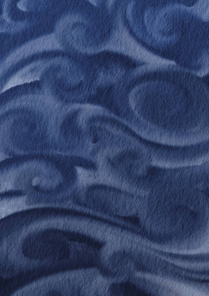 Αφηρημένη στροβιλιζόμενη ομίχλη σε σκούρο μπλε φόντο χαρτί εικονογράφηση για λατρεία σε ναυτικούς, ωκεανούς, χειμώνα και μαγική παλλακίδα. - Φωτογραφία, εικόνα