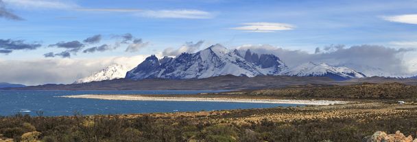 Torres del Painen kansallispuisto, Patagonia, Chile - Valokuva, kuva