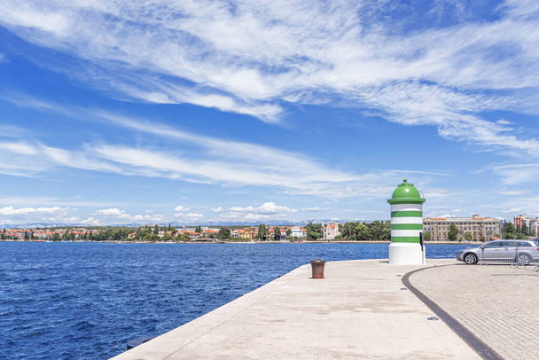 Hırvatistan 'ın Zadar kentinde liman meydanı. - Fotoğraf, Görsel