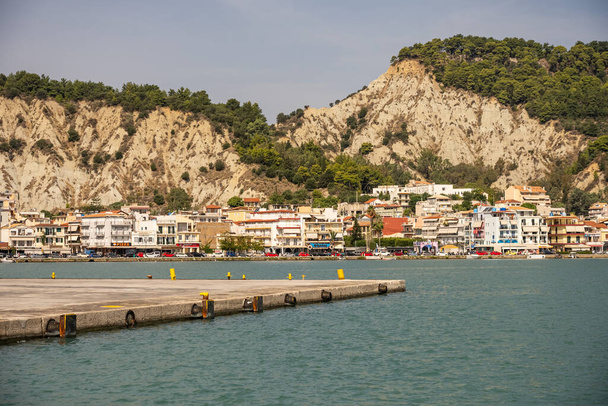 Λιμάνι της πόλης της Ζακύνθου από το σημείο της Μπόχαλης, Ελλάδα. Πόλη της Ζακύνθου. Πανόραμα της Ζακύνθου στην Ελλάδα. - Φωτογραφία, εικόνα