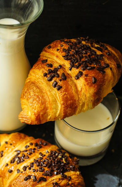 Hagyományos reggeli croissant-nal - Fotó, kép