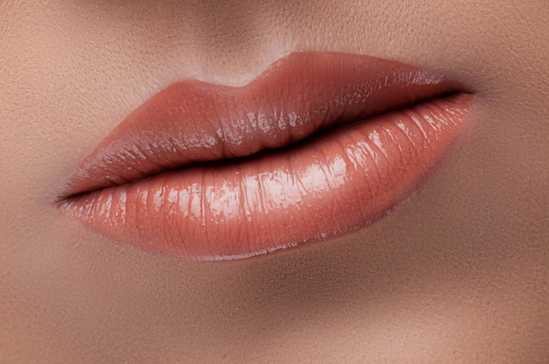 Lèvres rouges . - Photo, image