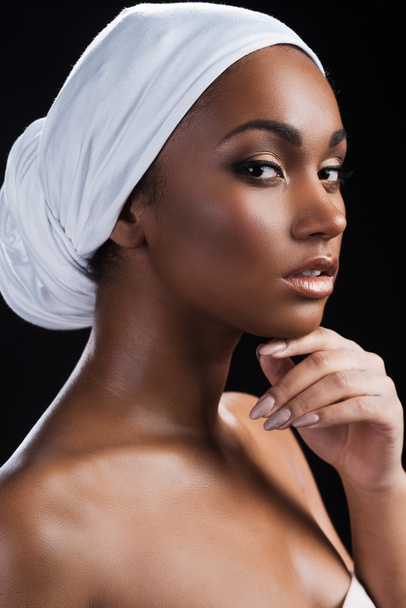 African woman wearing headscarf - 写真・画像