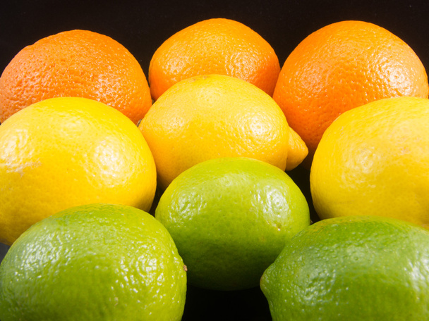 Ομάδα των τριών πορτοκάλι Λεμόνι ασβέστη - Φωτογραφία, εικόνα